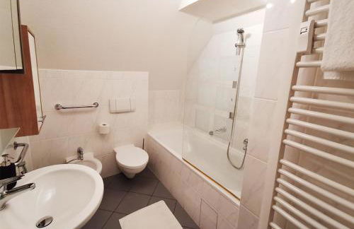 CF26 75m2 Central Quiet Duplex Apartment - Foto 16