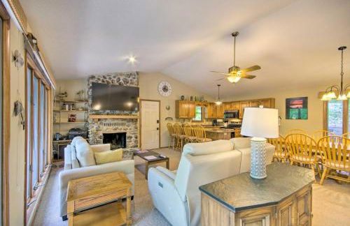 Private Boat Dock Lakefront Eldon Home! - Foto 3