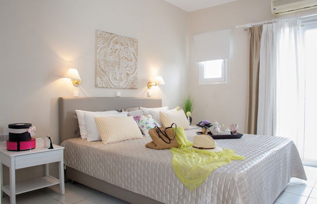 Windmill Apartments 2 - Photo 1