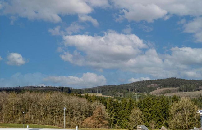 Bungalow in Eifel Near Forest and Mountains - Foto 32