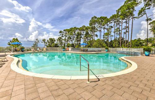 Breezy Home with Grills, Pool and Beach Access! - Foto 31