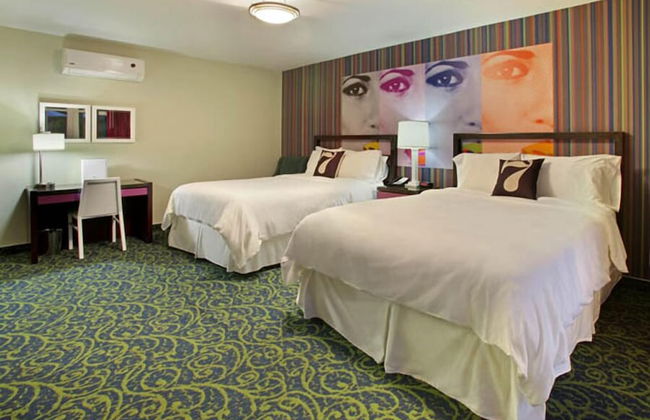 7 Springs Inn & Suites - Photo 7