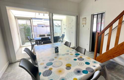 Maison tout confort proche plage avec véranda et parking privatif - FR-1-231-240 - Photo 12