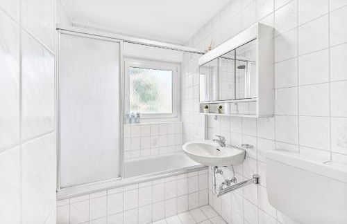 Sunshine - 4 Personen 20min Airport Messe - Foto 10