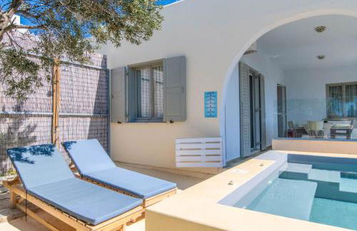 Villa with View of Agios Ioannis and Pool with Jacuzzi - Foto 4