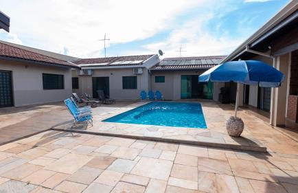 Jahu Center Home - Photo 16