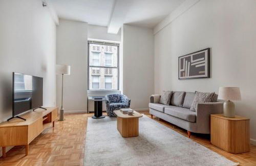 Fidi 1br w doorman wd nr south st seaport NYC-1306 - Foto 1