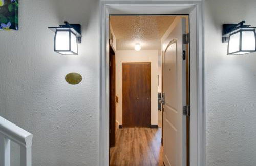 Walk to Ski Shuttle! Ideal Winter Park Base Camp - Foto 22