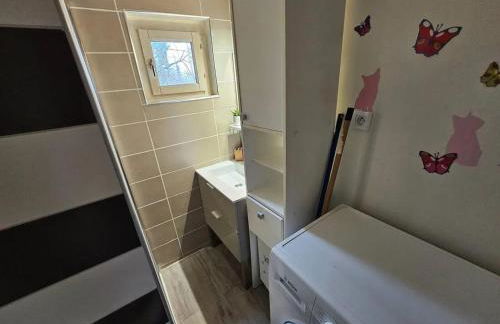 Chalet confortable à Varces-Allières-et-Risset avec terrasse - Photo 7