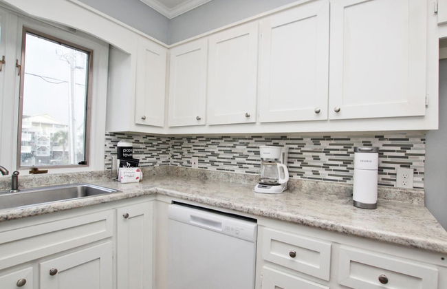 Marilyns Cottage - Photo 14