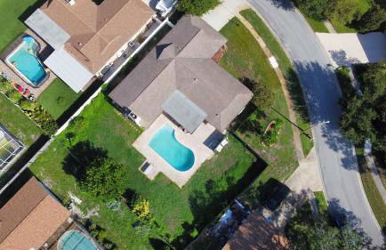 Dream Vacation Home w Heated Pool Close to Beaches Clearwater St Pete Quiet with Big Backyard - Foto 4