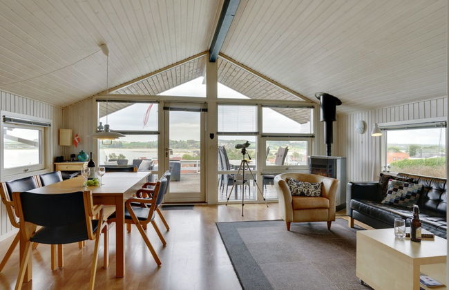 "Heimeram" - 150m from the sea - Foto 24