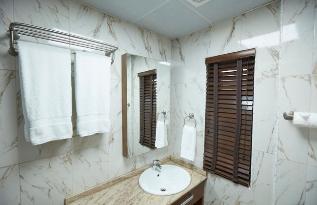 Belanova Apartments & Suites - Photo 31