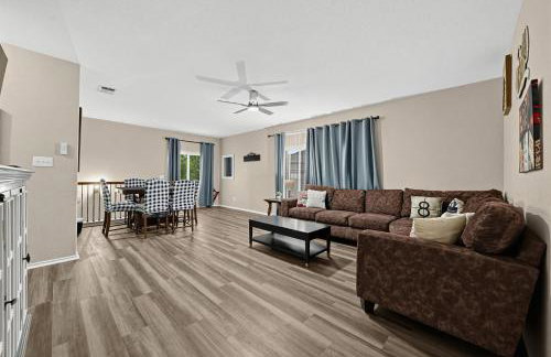 Spacious 5BR l River Float l Pool l Fire Pit - Foto 19