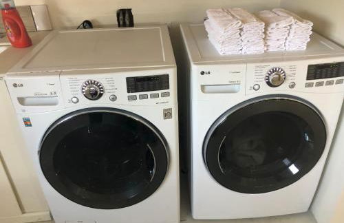 La Mesa House, a large modern home - Foto 51