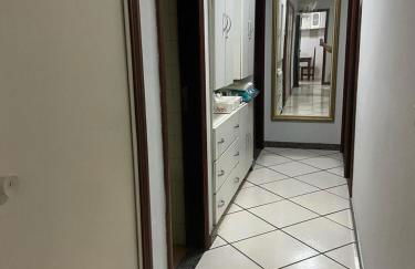 1 suíte cama king, 2 quartos com camas casal, 1 garagem, próx Basílica - Photo 9