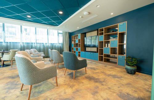 Les Belles Lettres - centre ville face à la Gare - 20 mn de Paris St Lazare - Foto 15