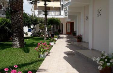 Posidonia Pension - Photo 10