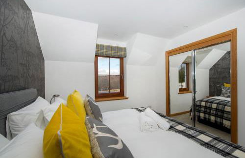 Tower Ridge Courtyard - Photo 15