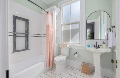 Rooftop & Hot Tub & Parking - 3 Blocks to King - Foto 18