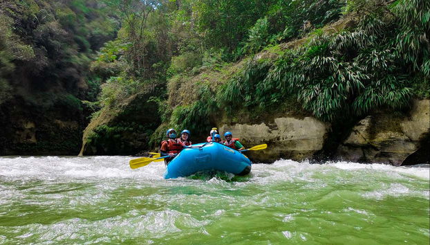 Rafting in the canyon of the river Güejar