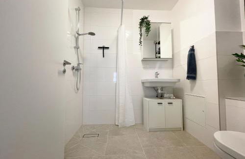 Zentrales Innenstadt Studio mit Garage - Foto 10