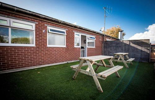 2 Bed Retreat with Roof Terrace - Photo 6