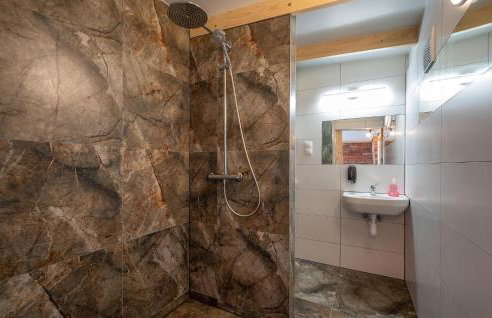Awesome Home In Darlowo With Sauna - Foto 19