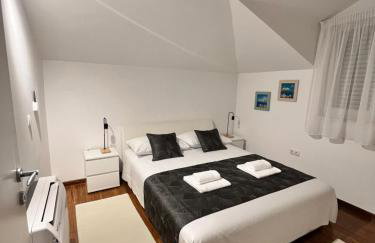 SKY - beautiful rooftop apartment with shared pool - Foto 17