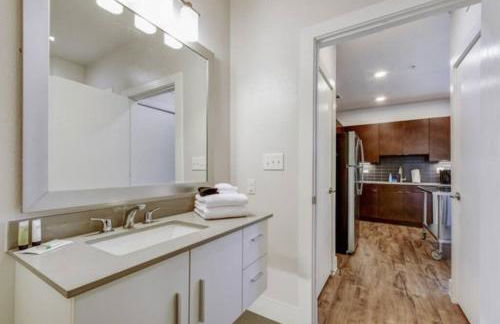 Experience Downtown Studio Near River Walk - Foto 23