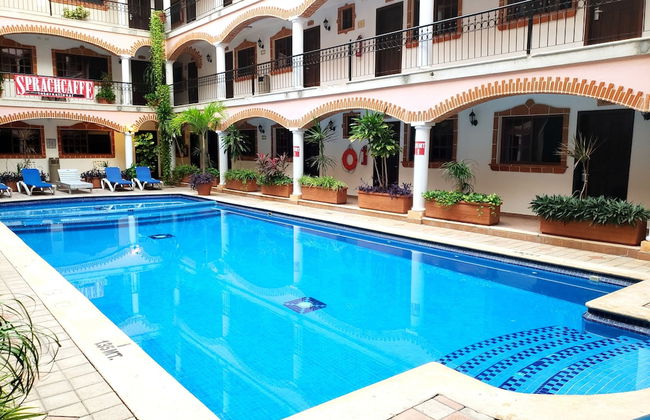 Hotel Colonial Playa del Carmen - Foto 1