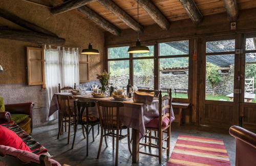 La Pegatera Masia rodeada de bosque ideal para desconectar - Photo 6