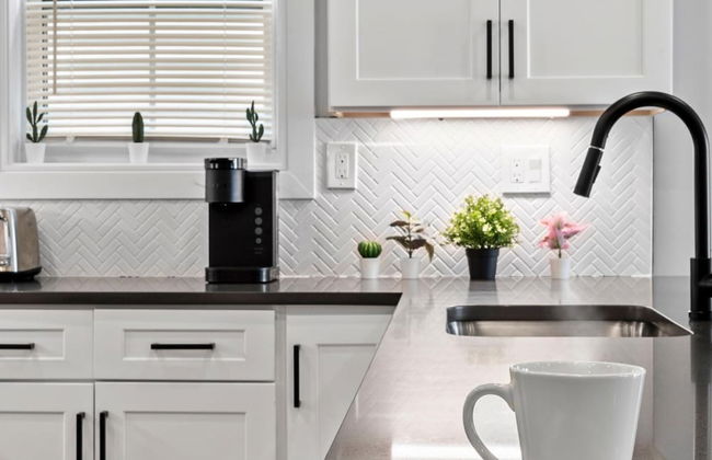 Luxury 2BD 2BA Near Logan Airport and T Station - Foto 31