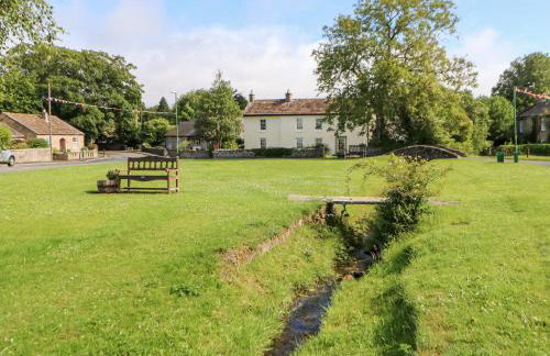 Hawthorne Cottage - Photo 29