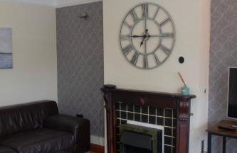 Spacious 4-bedroom Townhouse with Garden- Perfect for Groups! - Foto 11