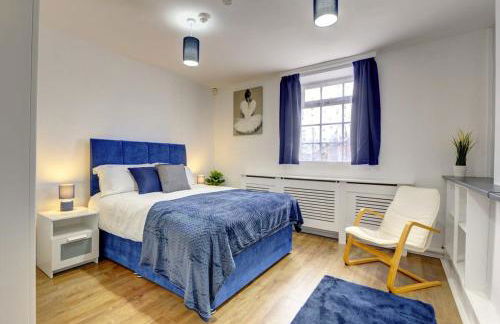 5 bedrooms, sleeps up to 16, secure parking space & comfort - Foto 25