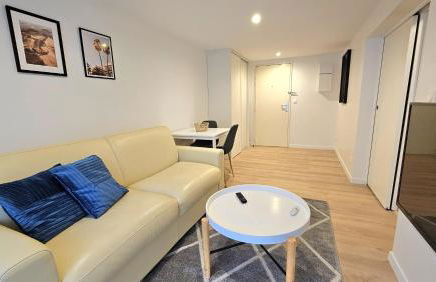 CosyNook - refait à neuf proche parc des expositions et aéroport CDG - Parking privé gratuit - Foto 13