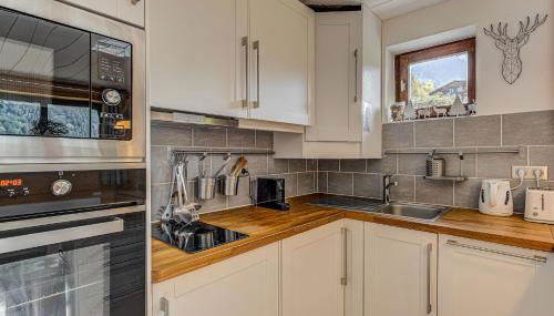 Apartment Cry - Alpes Travel - Central Chamonix (sleeps 2-4) - Photo 3