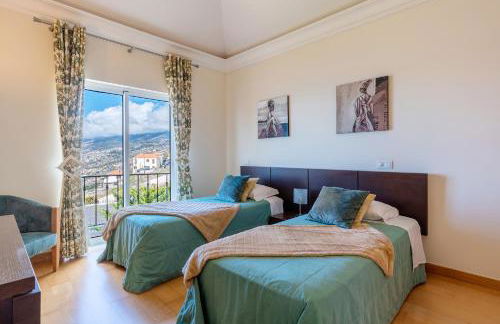 Luxury two bedroom Palheiro Village by Holiday Rental Madeira - Foto 42