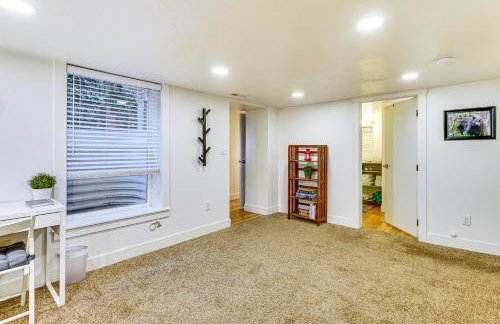 Ski, Soak and Explore! Central Parkside SLC Apt - Foto 10