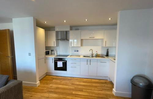 Blue Sky Apartments@ Abbots Yard, Guildford - Foto 7