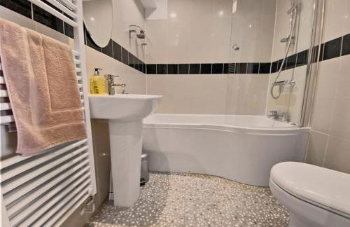 Waterfront Quay - Photo 9