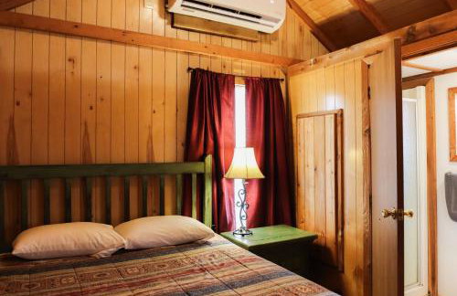 Lakeview Cedar Cabin - The Birds Nest - 1 - Foto 27