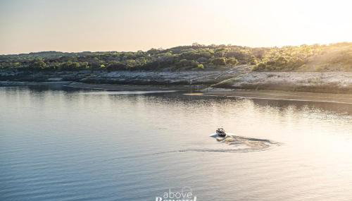 Color Pop by the Pool! - Foto 4