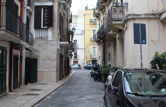 Travel Old Bari - Foto 50