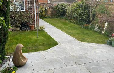 Beautiful Modern Cottage in Beaconsfield 3 bed - Foto 5