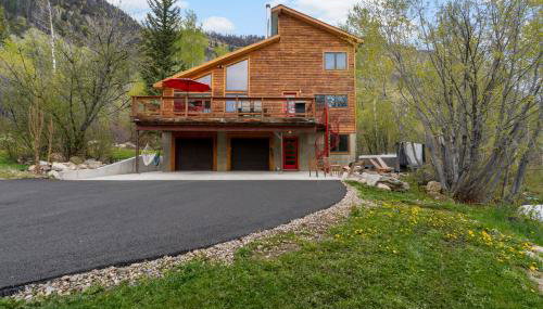 Secluded Mtn home by Purg, Hot Tub, Views! Pets ok - Foto 5