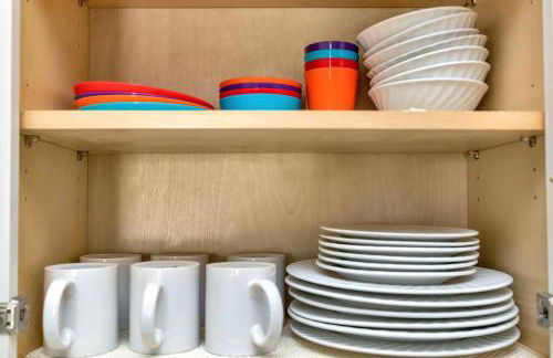 Stay, Play and Pass Go at the Monopoly Penthouse! - Foto 29