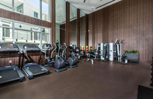 Fairfax District Chic City Oasis 2 BR Apt with Den 136 - Foto 36