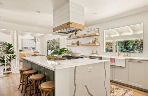 The Lilypad - 2 Master Bedrooms & Game Room - Foto 23